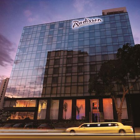 Radisson Hotel Decapolis Miraflores Ліма Екстер'єр фото