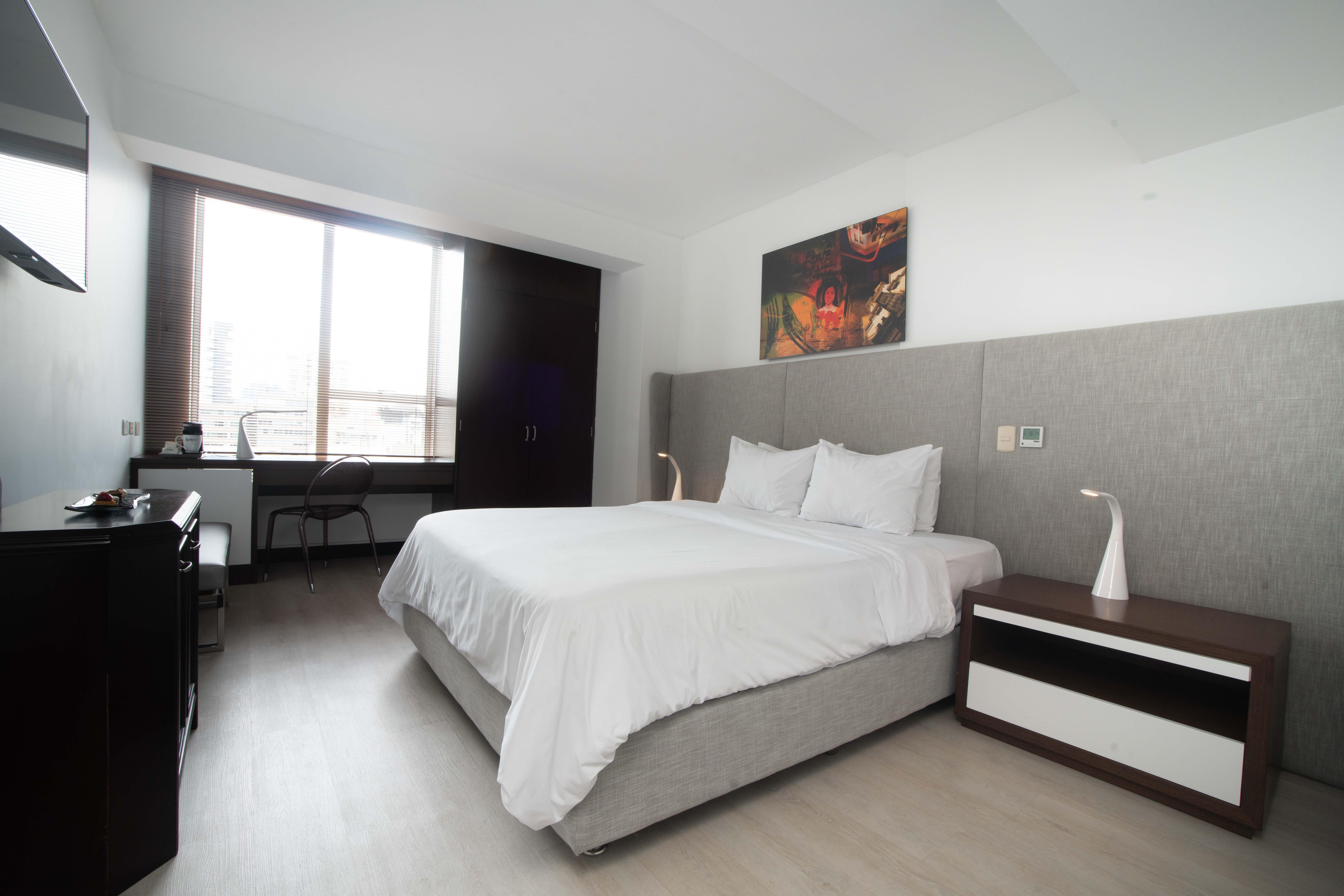 Radisson Hotel Decapolis Miraflores Ліма Екстер'єр фото