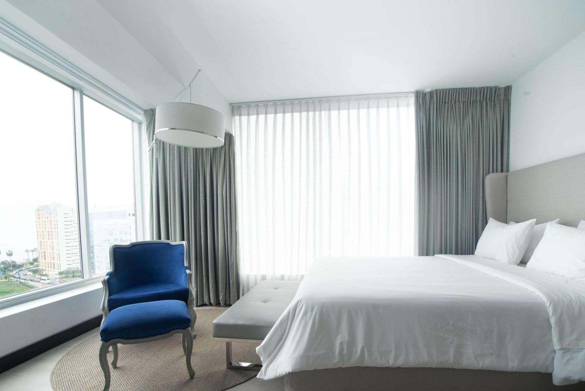 Radisson Hotel Decapolis Miraflores Ліма Екстер'єр фото