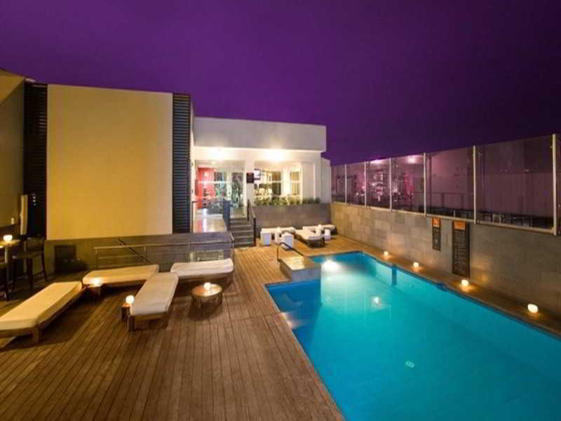 Radisson Hotel Decapolis Miraflores Ліма Екстер'єр фото